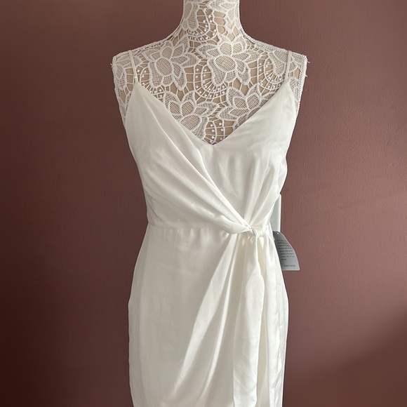 NWT - SHONA JOY Luxe Tie Front Cocktail Dress in IVORY - Picture 4 of 12